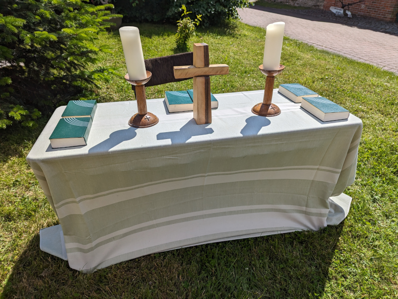 Altar zur Messe am 09.06.2024
